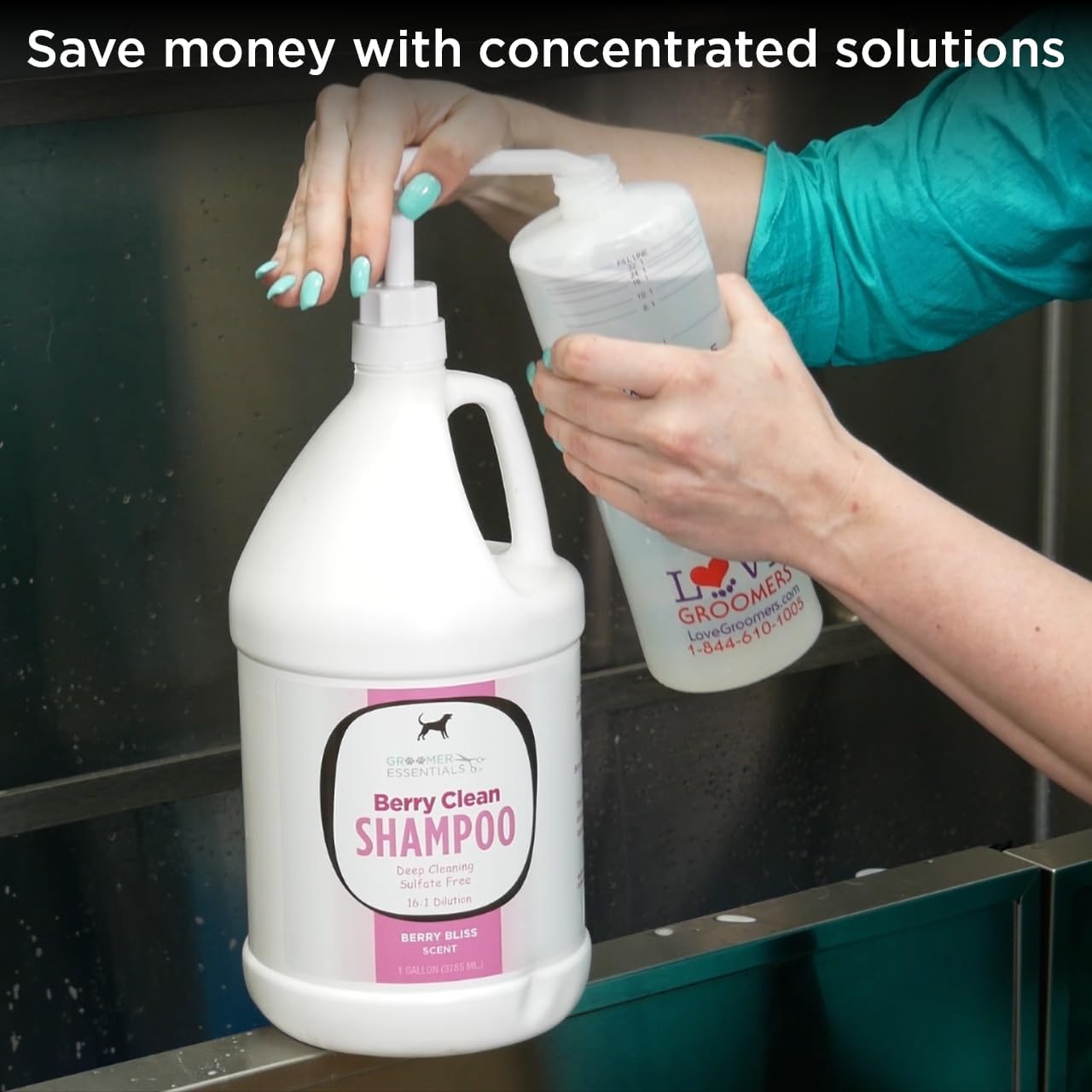 Groomer ESSENTALS 32oz Dilution Bottles - Set of 4 - Professional Dog Grooming Mixing Bottles for Shampoo, Conditioner, and Solutions