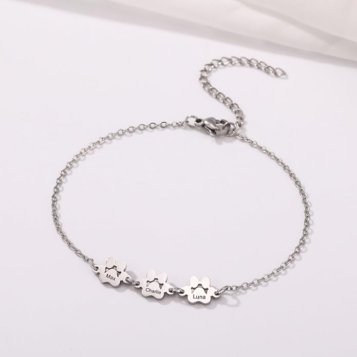 MeMeDIY Personalized Paw Print Bracelet for Women Engraved 1-5 Names Dog Cat Pet Paw Bracelet Adjustable Chain Dog Jewelry Memorial Gifts for Pet Lovers