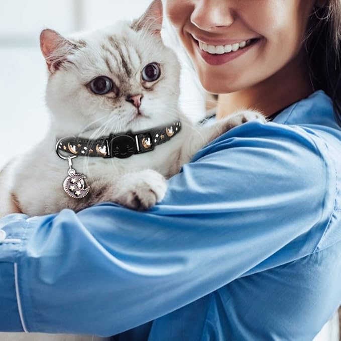 2Pcs Breakaway Cats Collars Cat Collars for Boy Cats Kitten Collars with Bell & Pendant Glow in The Dark,Black+Purple