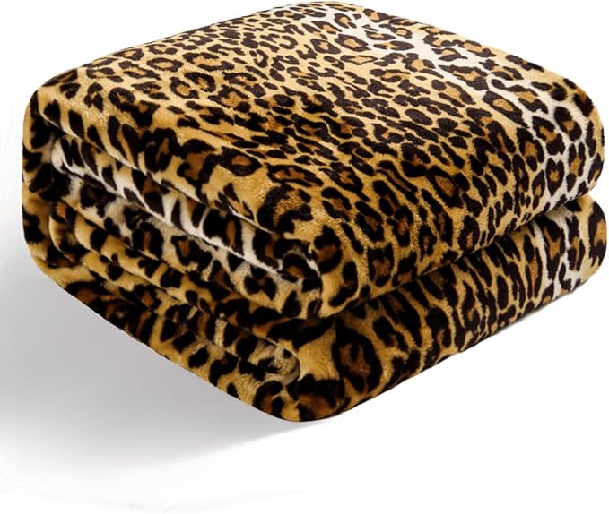 Bnuitland Leopard Print Fleece Flannel Throw (50x40inch) with Storage Pouch, 300 GSM Double Sided Lightweight for Bed Sofa Travel, Super Soft Fuzzy Fluffy Cheetah Print Blanket for Babys/Kids/Pets