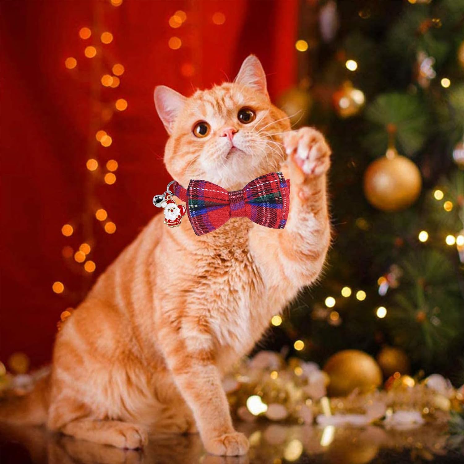 STMK 2 Pack Christmas Cat Collars With Bell, Breakaway Holiday Kitten Collars With Bowtie, Santa Tree for Cats Costumes Outfits (Red and Green)
