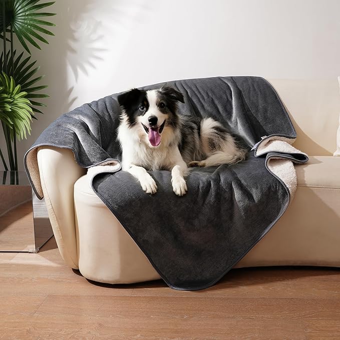 Sunheir Waterproof Dog Blankets for Large Dogs - Cat Blanket Washable for Couch Protection, Soft Sherpa Fleece Puppy Throw Blanket to Prevent Urine Leaks & Protects Furniture, 40"X 50", Grey