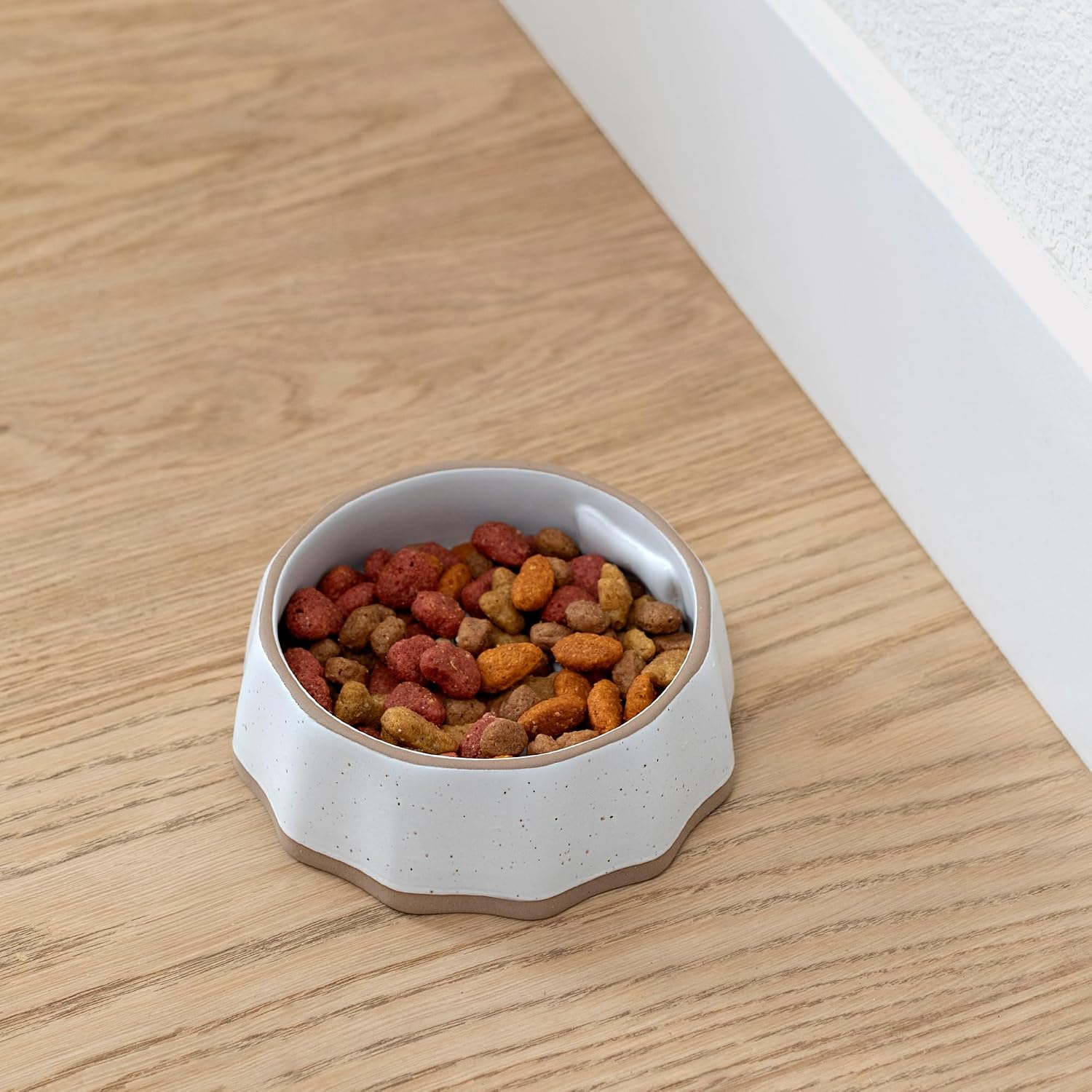 Fringe Studio Speckled Bone Small Sculpted Ceramic Pet Bowl W/Exposed Clay (5.25" Diameter x 1.75" H, 10 fl.oz.), PetShop Collection (779SM001) (Pack of 2)