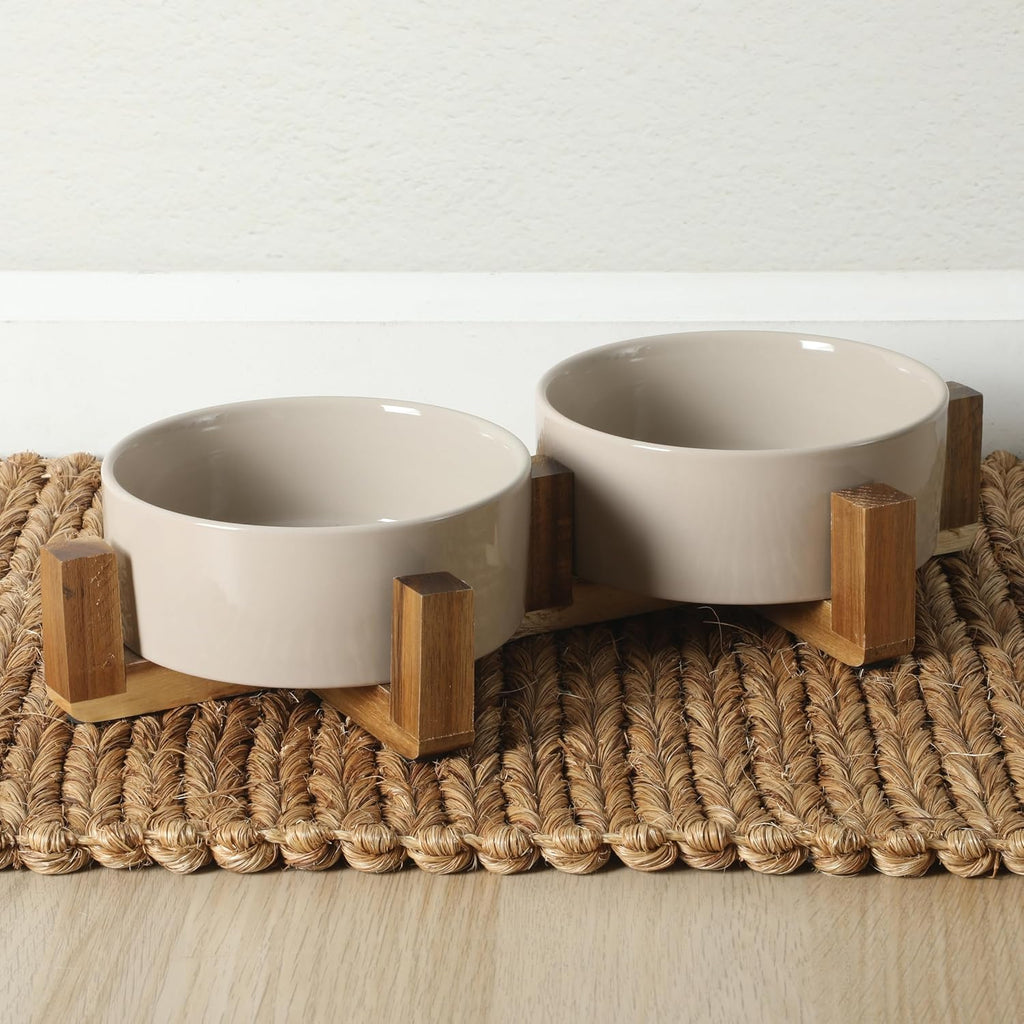 Gibson Home Zoomie Bites Ceramic Dog and Cat Bowl with Acacia Wood Stand Non-Slip Matte Glaze Weighted Food Water Set for Cats & Small/Medium Sized Dogs, 5.5" Bowls
