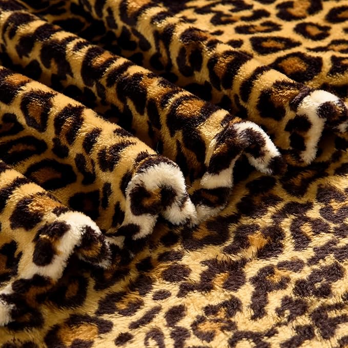 Bnuitland Leopard Print Fleece Flannel Throw Blanket with Storage Pouch for Bed Sofa Travel, 300 GSM Double Sided Super Soft Fuzzy Fluffy Cheetah Print Blanket for Adults and Kids, 50x70 inch