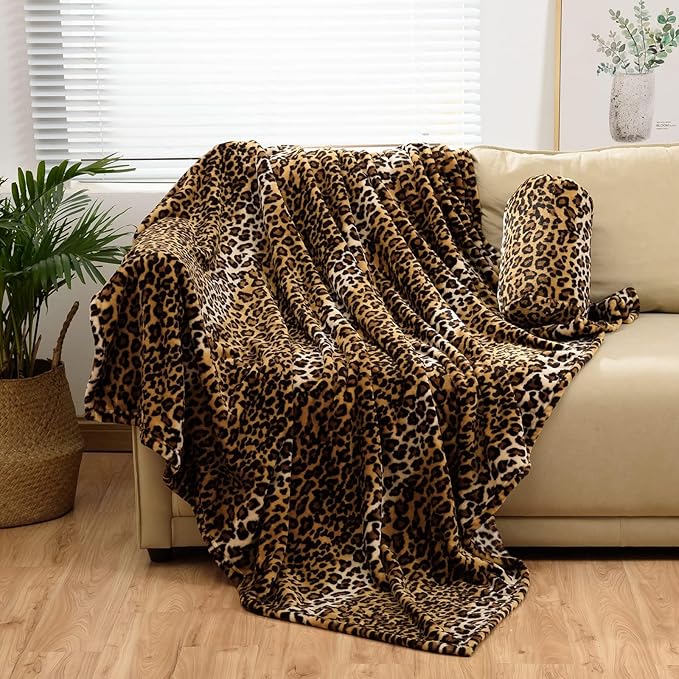 Bnuitland Leopard Print Fleece Flannel Throw (50x40inch) with Storage Pouch, 300 GSM Double Sided Lightweight for Bed Sofa Travel, Super Soft Fuzzy Fluffy Cheetah Print Blanket for Babys/Kids/Pets
