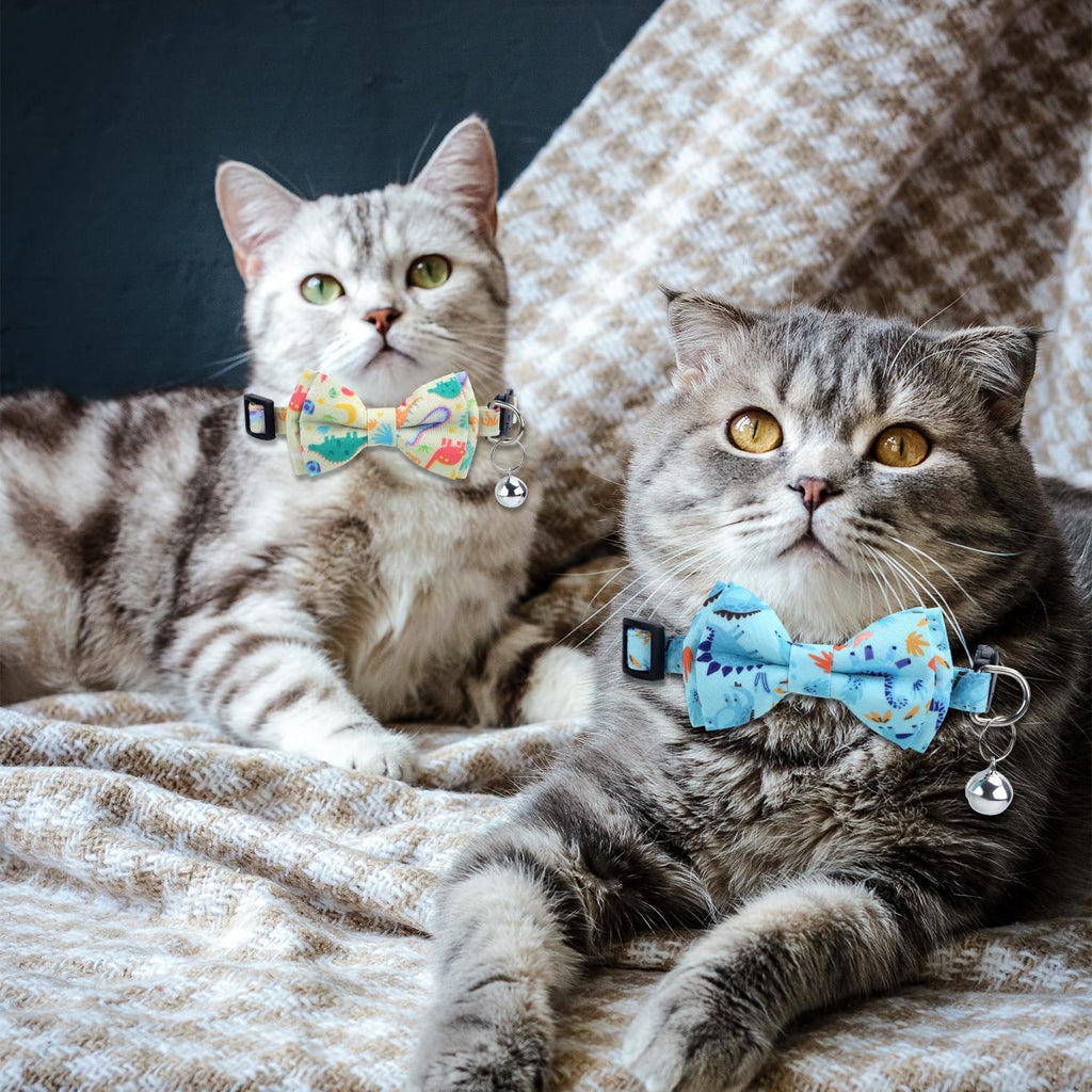 Dinosaur Cat Collar, Cute Dinosaur Bow Tie Cat Collar with Bells Breakaway Bowtie Kitten Collar Dinosaur Pattern Adjustable Cat Collar for Kittens Puppies
