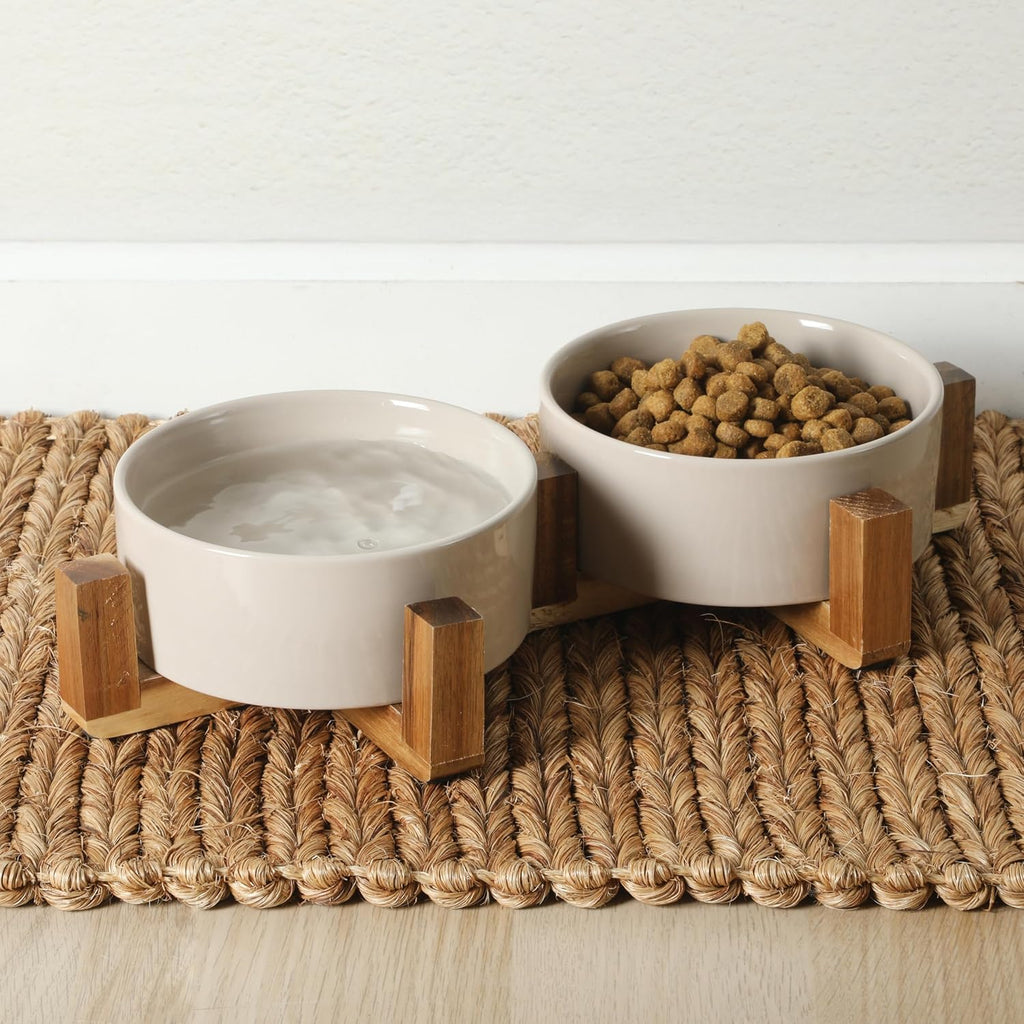 Gibson Home Zoomie Bites Ceramic Dog and Cat Bowl with Acacia Wood Stand Non-Slip Matte Glaze Weighted Food Water Set for Cats & Small/Medium Sized Dogs, 5.5" Bowls