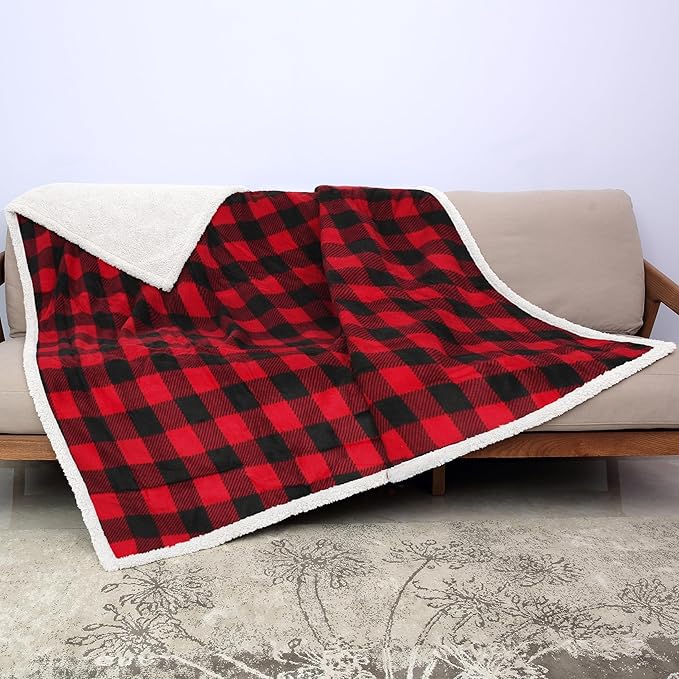 Kritter Planet Waterproof Pet Blanket for Bed, Reversible Sherpa Fleece Protector Couch Cover for Pets, Liquid Proof Furniture Protector for Medium Large Dogs